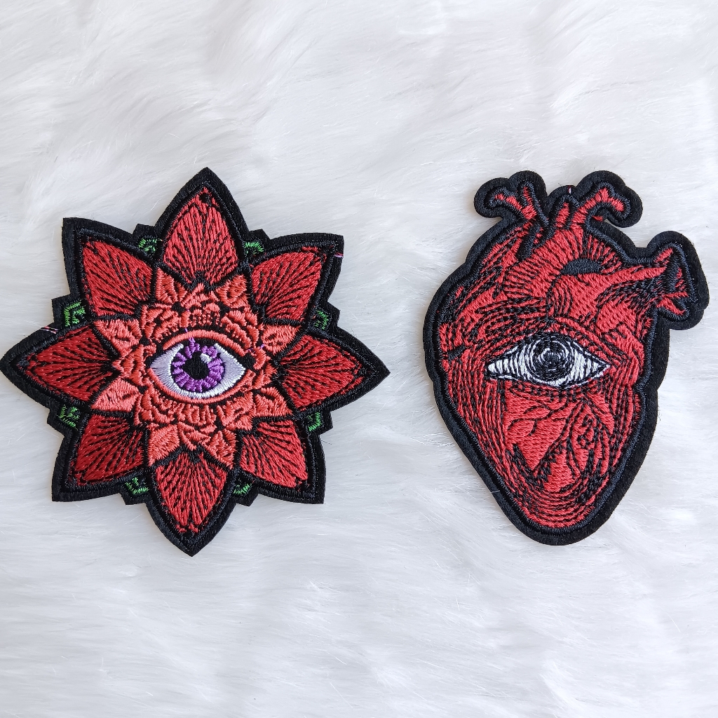 Ghoulish Patches 2 Ct